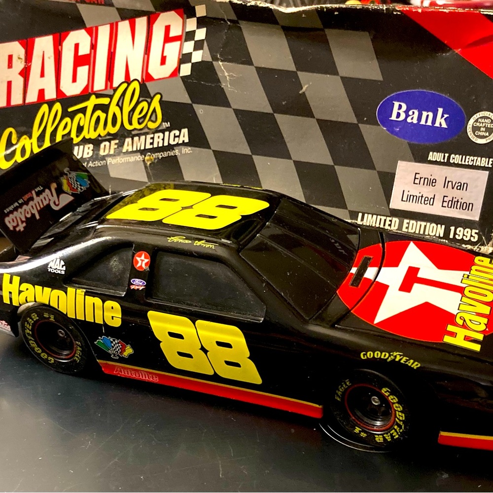 Scale Stock Car #88 Bank